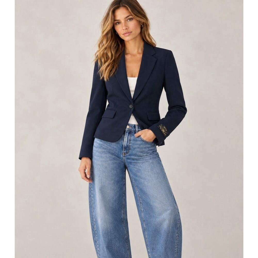 NWT Aritzia Etiquette Blazer Crepette Dark Night Navy Size 00 Slim Fit $248